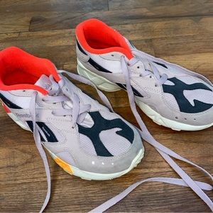 Reebok Women’s Lavender Black Coral Athletic Shoes Sneakers walking run